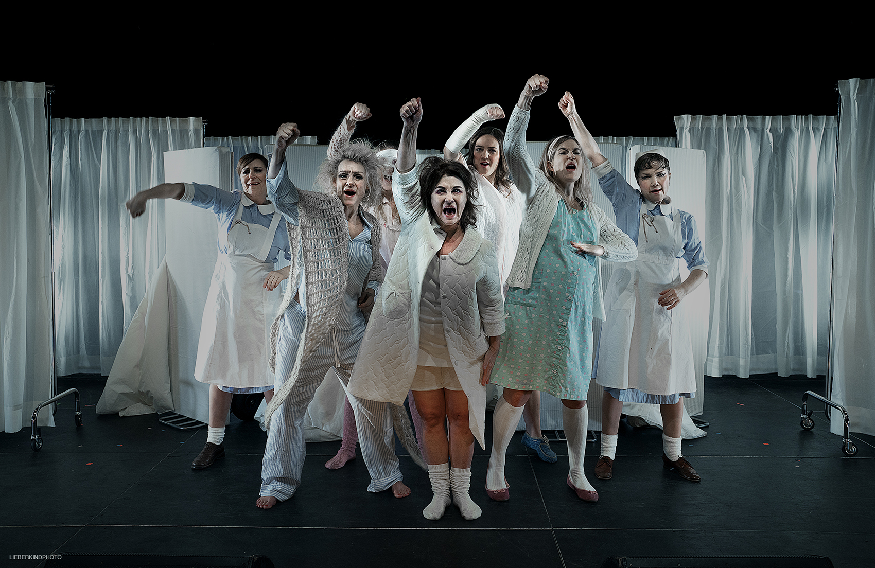 DEN SIDSTE GUD/ THE LAST DEITY Set and costume design by Gøje Rostrup Teater V, De Damer, 2018