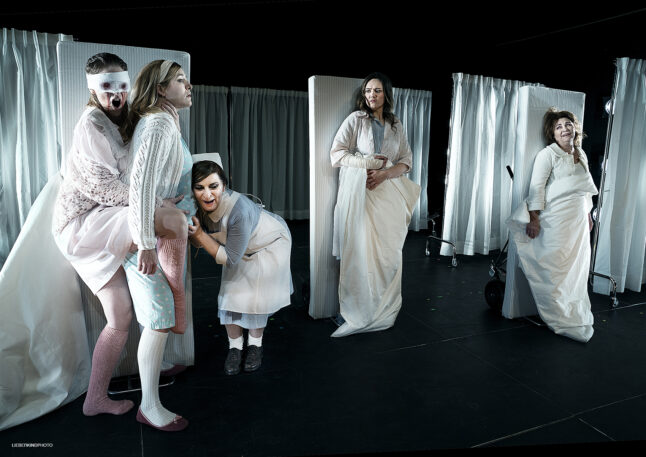 DEN SIDSTE GUD/ THE LAST DEITY - Teater V, De Damer, 2018 - scenograf Gøje Rostrup
