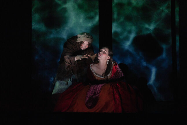 Dyrets År – 1666/The Year of the Beast - 1666, Aarhus Sommeropera, 2021, set and costume design: Gøje Rostrup, Photographer: Pernille Bering